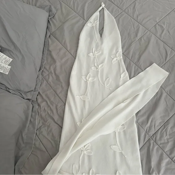 Meshki Wynn Floral Knit Midi Dress - White - Picture 7 of 12